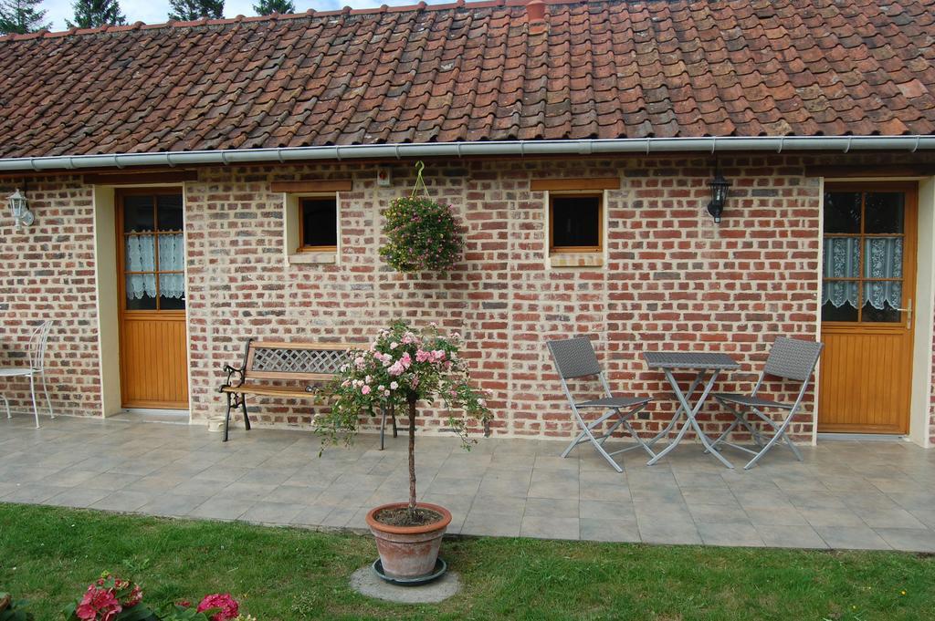 Au Clos Du Logis Maintenay Buitenkant foto